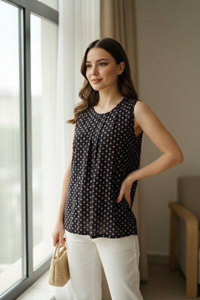 Mossta Μπλούζα με στρογγυλή λαιμόκοψη με σχέδιο από μονό ίντσα - Μαύρη