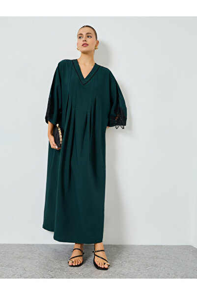 Take Two By Styli Dark Green Floral Patchwork A-Line Jalabiya