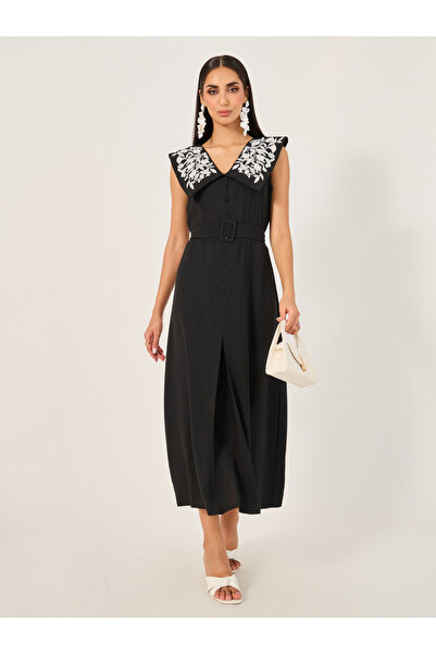 Take Two By Styli Embroidered Sleeveless A-Line Maxi Dress