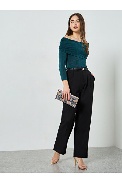Styli Black Solid Wide Leg Trousers