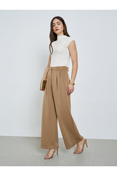 Styli Tan Wide Leg Pleated Trousers