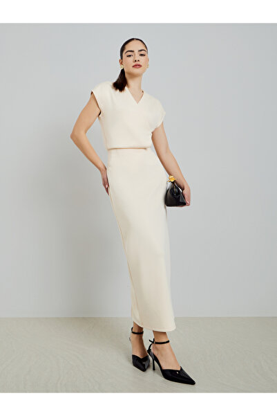 Styli WhiteSolid Straight Fit Midi Skirt