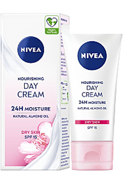 NIVEA Deep Nourishing Face Cream with SPF 15 for Dry Skin 50ml
