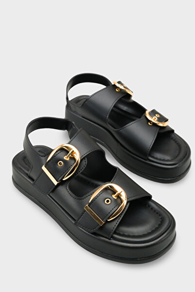 Capone Outfitters صندل نسائي بكعب عريض وحزام مزدوج من كورتنى