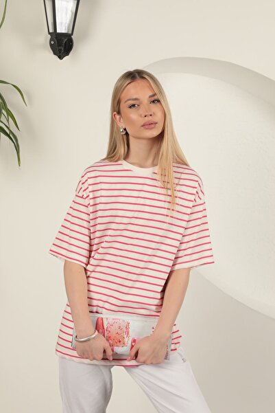 Caddebostan Moda Women's Single Jersey Fabric Striped Crew Neck Oversize T-Shirt