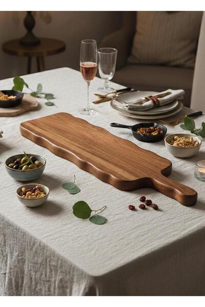 The Mia Natura Acacia Cutting Board 46X13X2 cm