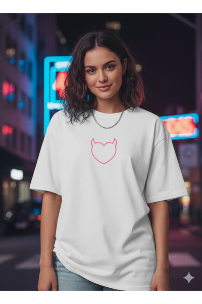 WOODROFFE Women's Devil Horned Heart Printed Oversize T-Shirt Loose Fit