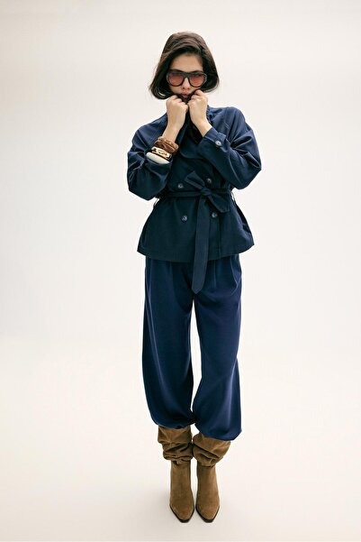 Stradivarius Kısa kruvaze trençkot