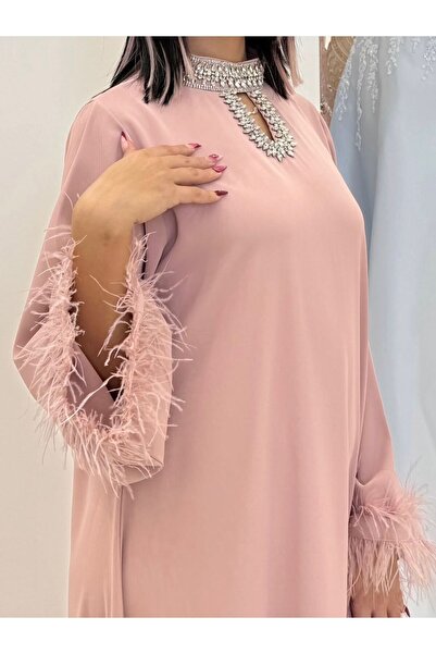 FASHION Luxurious feather-trimmed jalabiya