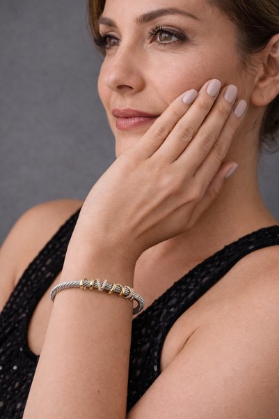 SE Jewellery Collection Selin Ersoy Gold Detaylı Taşlı Çelik Burgu Kelepçe Bi...
