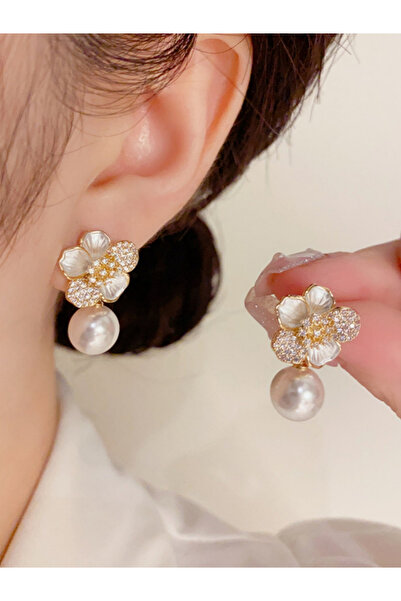 Take Two By Styli Flower Faux Pearl Exquisite Earrings