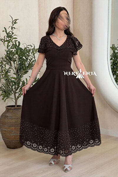 narvenia فستان كريب اليغانس مزخرف