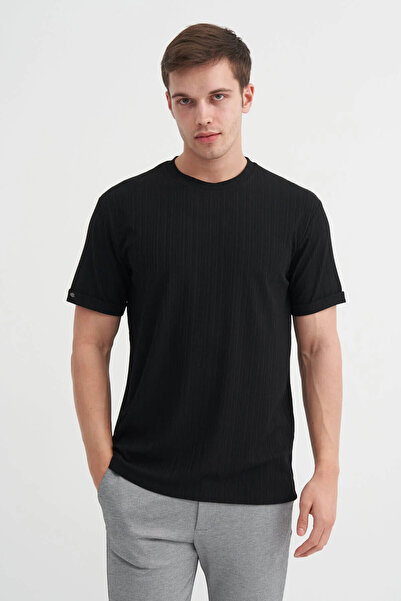 Cazador Regular Fit Textured Black Men's T-Shirt 42530