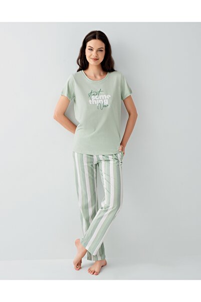 Arnetta Women's 100% Cotton Short Sleeve White/Light Green Pajamas Set