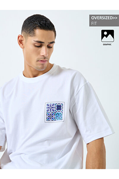 Styli Men White Oversized Graphic Print T-Shirt