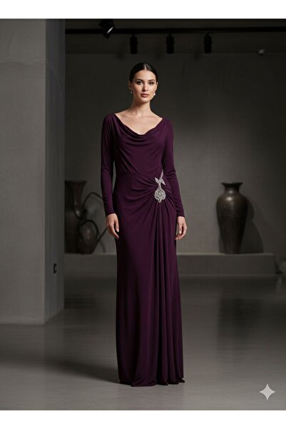 Pyramid masterpieces فستان سهره ناعم باكمام طويله