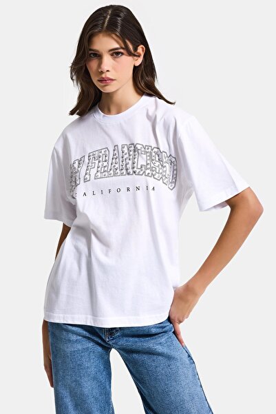 it's basic Women's White S6-2 Oversize Special Shiny Stone Slogan Loose Cut T...