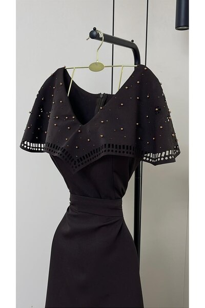 Generic "Magic of the Night" Royal Dress