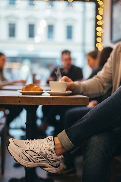 Reebok Erkek Beyaz Spor Ayakkabı - Metalik Detaylı Günlük Sneaker-V3