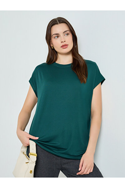 Styli Green Relaxed Fit Solid T-Shirt