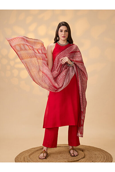 Globus By Styli Halter Neck Solid A-Line Kurta, Pants and Printed Dupatta Fes...