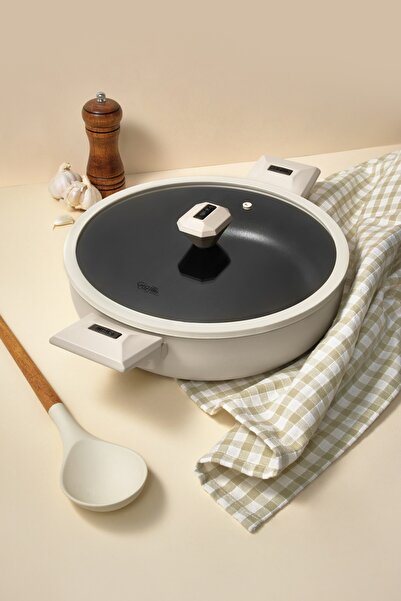 Gigilli Cristel Titanium Roasting Pan 28 cm Cream