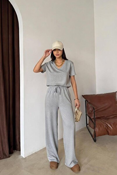 aksesuarista Gray V-Neck Tracksuit Set
