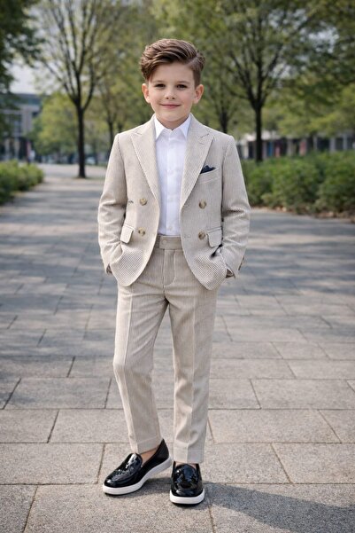 Tarz Çocuk بدلة للأولاد مكونة من 3 قطع: سترة بليزر وقميص وبنطلون بخطوط بيج