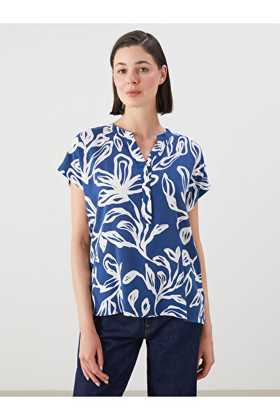 LC Waikiki Vizyon New Season Cropped Collar Floral Blouse