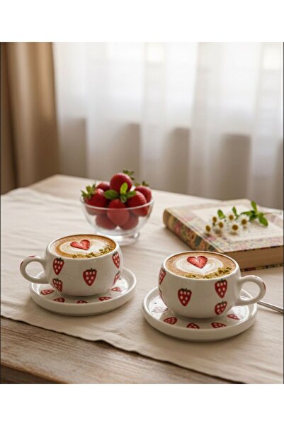evinbizden EL YAPIMI ÇİLEK DEKORLU SERAMİK FİNCAN TAKIMI 2 KİŞİLİK SUNUMLUK H...