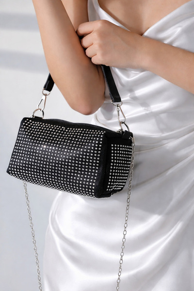 LOVİVA BAGS Gümüş Taş Detaylı Zincir Askılı Kadın El Ve Omuz Çantası – Şık Mi...