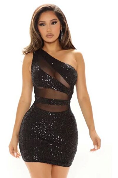 Markasız ucuz Şık ve iddialı tasarımıyla dikkat çeken, gece davetleri ve özel...