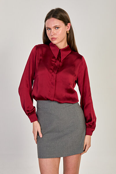 BARRELS AND OIL Women's Long Sleeve Satin Shirt - Burgundy