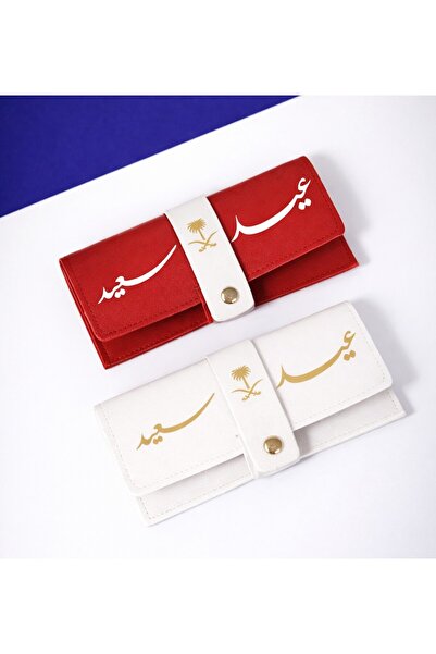 GIFT محفظة نسائية جلد بتصميم وطني أنيق – سيفين ونخلة مع اسم مميز – لون أحمر و...