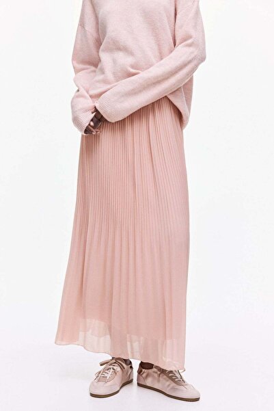 H&M Pleated chiffon skirt