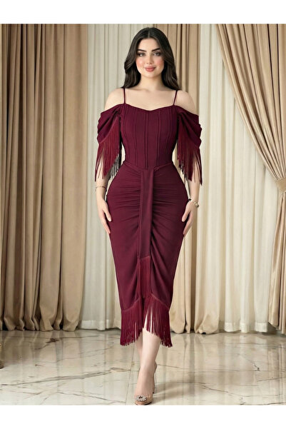 Nice Model Elegant Off-the-Shoulder Midi Crepe Dress with Sophisticated Fring...