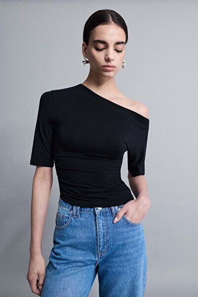 VATKALI Asymmetrical Collar Gathered Blouse