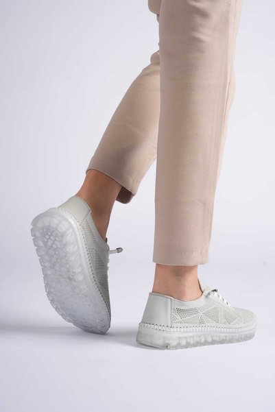 Adım Dünyası Genuine Leather Women's Casual Shoes – Orthopedic Sole, Perforated Laces Comfortable Mother & Comfort Shoes