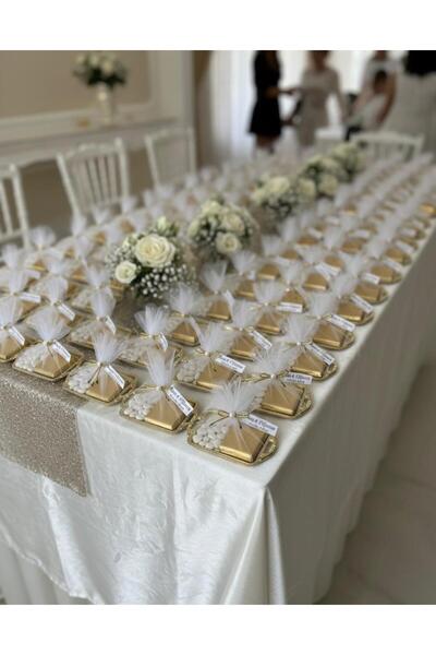 düşle hediyelik Gold Mini Tepside Çikolata Ve Kalpli Draje Söz Nişan Kına Doğ...