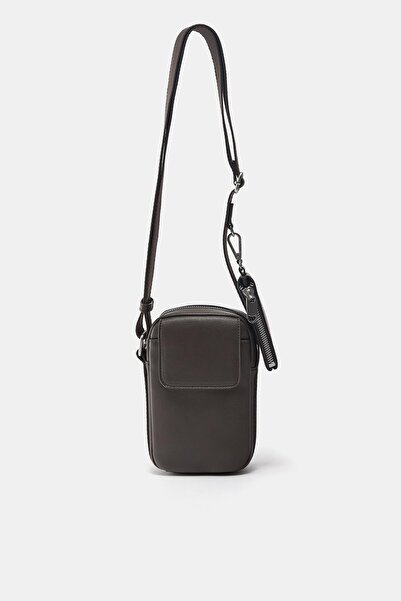 Pull & Bear Cüzdan detaylı çapraz askılı çanta