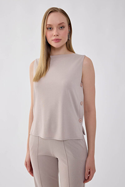 Vitrin Blouse with Buttons on the Sides