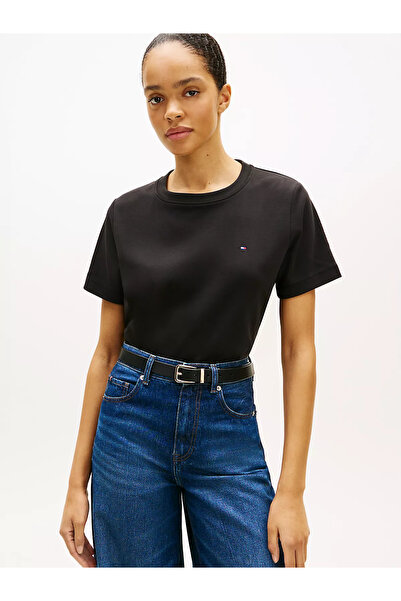 Tommy Hilfiger Kadın Regular Fit Yuvarlak Yakalı Pamuklu Kısa Kollu Siyah T-S...