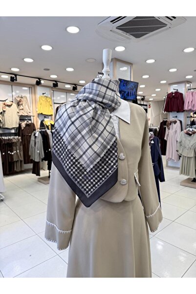 KUQOS Plaid Elegance Scarf Black Gray