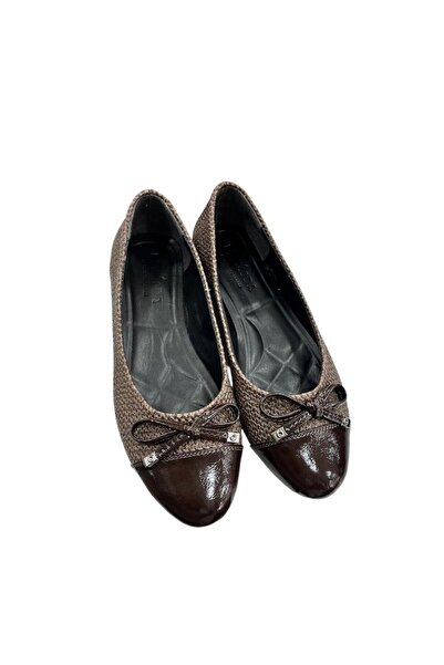 Acarbey Ribbon Detailed Patent Leather Ballerinas
