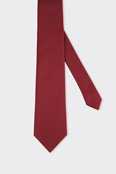 White Stone ربطة عنق مسطحة من قماش دوبونت باللون العنابي