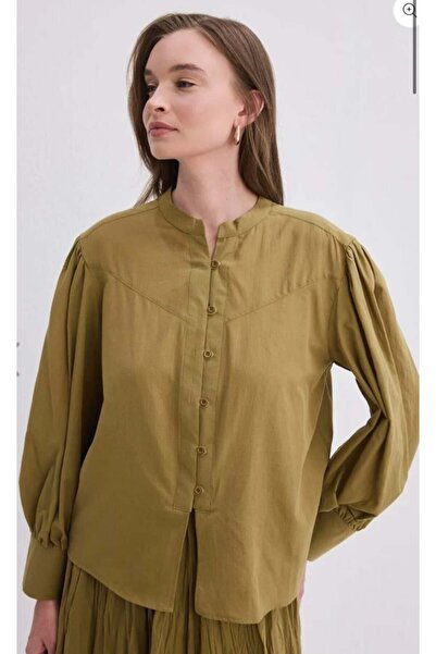 KADRİYE BAŞTÜRK KB RENİ VUAL GÖMLEK