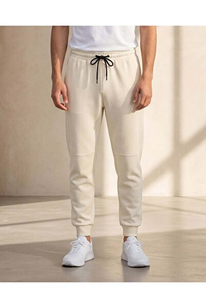 REDTAG بنطال رياضي رجالي كريمي اللون