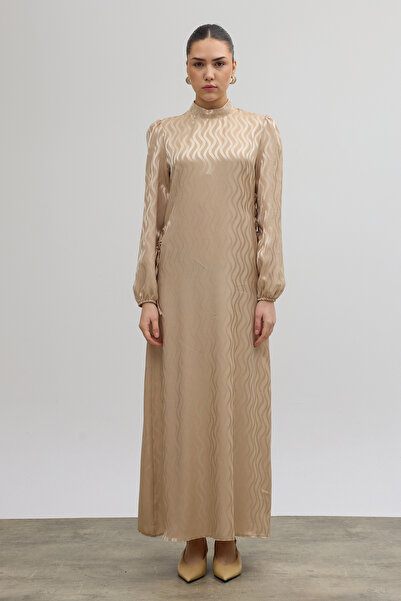 VAVİNOR Yan Bağcık Detaylı Jakar Elbise - Bej
