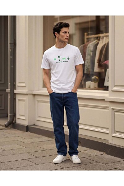 REDTAG تي شيرت رجالي أبيض مطبوع