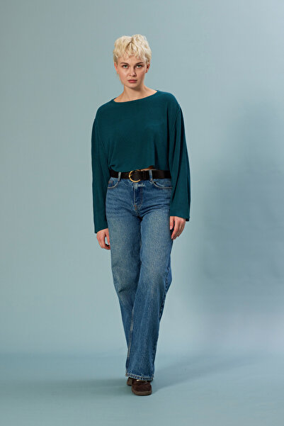 Nisan Yikamali Sweater